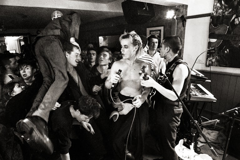 HMLTD at The Old England, Bristol, November 2016. Photograph Copyright © Simon Holliday